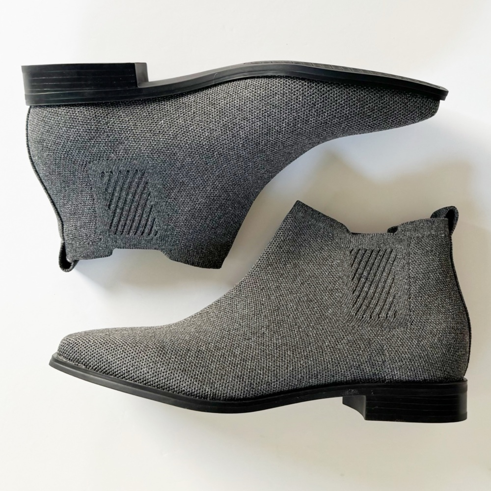 Vivaia Ryan Slip-On Square Toe Chelsea Ankle Boots in Grey | Size 41 NWOT - Picture 4 of 12